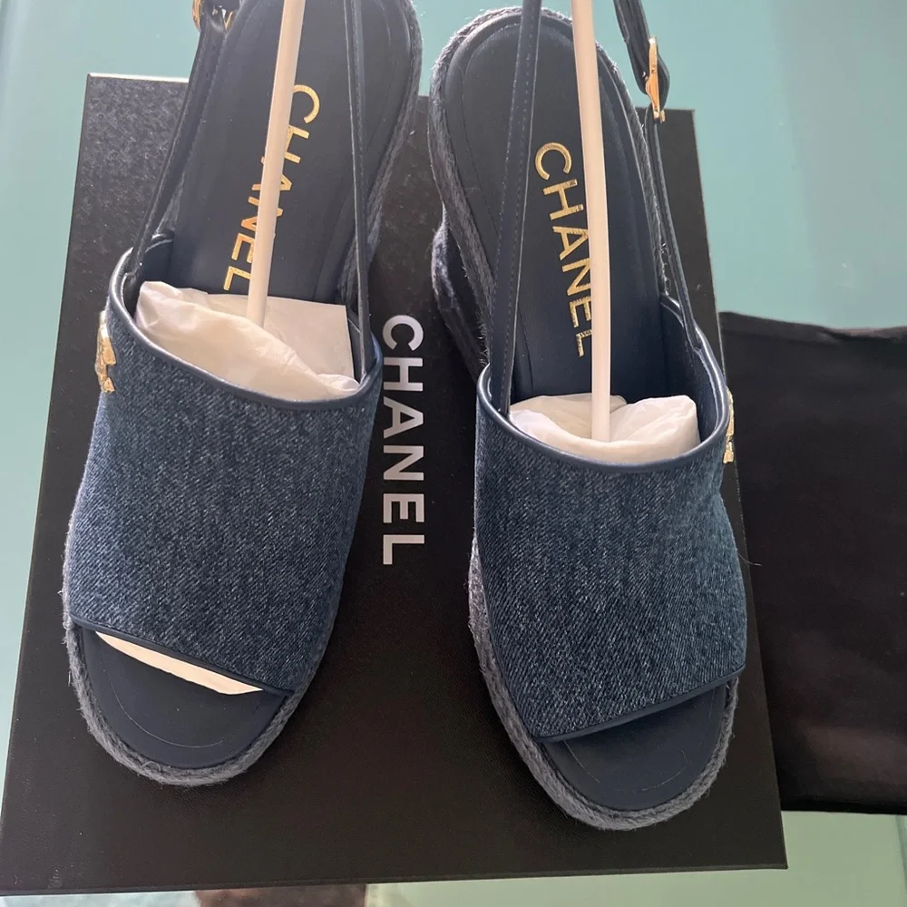CHANEL Navy Denim Wedge Espadrille Sandals with Gold CC